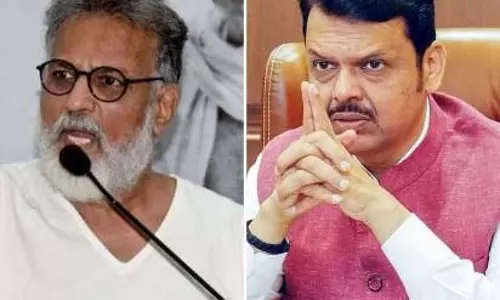 तुषार गांधी ने फडणवीस से कहा: हम गांधीवादी आदर्शों का पालन करते हैं, हिंसा का नहीं