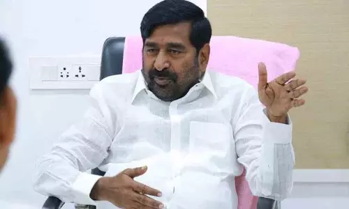 कांग्रेस की साजिशों के विरोध में सूर्यापेट में BRS का धरना