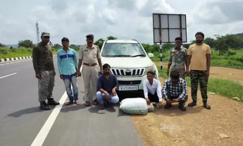 अंतरराज्यीय गांजा तस्कर गिरफ्तार, 11 किलो गांजा और लग्जरी XUV कार जब्त