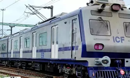 Sealdah-Bangaon-Krishnanagar लाइन पर एसी लोकल अगले सप्ताह शुरू होगी Sealdah-Bangaon-Krishnanagar लाइन पर एसी लोकल अगले सप्ताह शुरू होगी