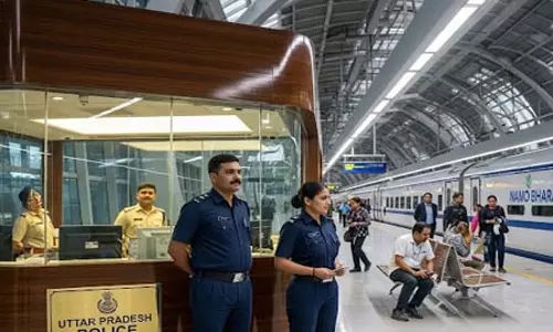 नमो भारत स्टेशनों पर बनी पुलिस चौकियां, UP पुलिस को सौंपी गई जिम्मेदारी नमो भारत स्टेशनों पर बनी पुलिस चौकियां, UP पुलिस को सौंपी गई जिम्मेदारी