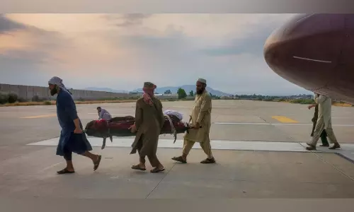 पूर्वी Afghanistan में शक्तिशाली भूकंप से 800 से ज़्यादा लोगों की मौत, लगभग 2800 घायल