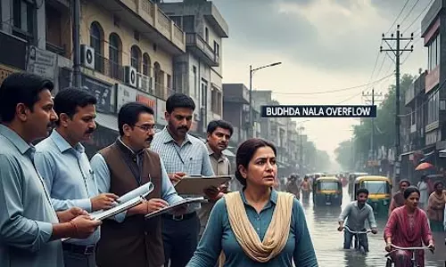 बारिश और बुड्ढा नाले के ओवरफ्लो से जलभराव, मेयर इंद्रजीत कौर ने लिया जायजा बारिश और बुड्ढा नाले के ओवरफ्लो से जलभराव, मेयर इंद्रजीत कौर ने लिया जायजा