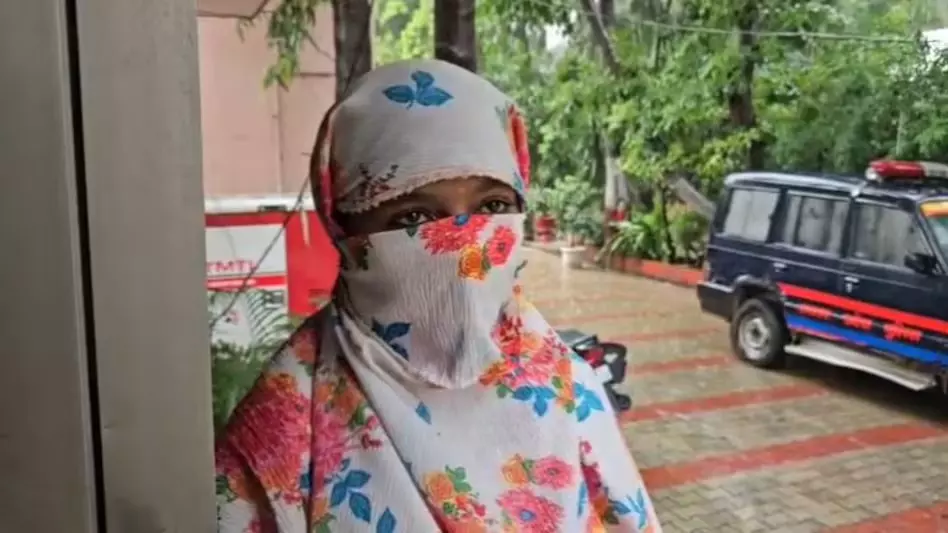 राहुल बनकर हिन्दू लड़की को फंसाने वाला जुबैर गिरफ्तार, चौंकाने वाला खुलासा राहुल बनकर हिन्दू लड़की को फंसाने वाला जुबैर गिरफ्तार, चौंकाने वाला खुलासा