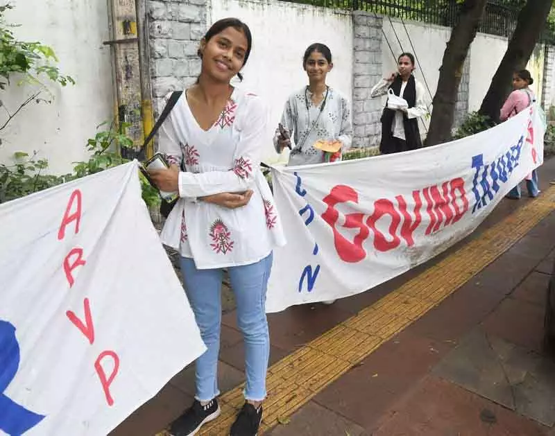 Delhi DUSU चुनाव: छात्र अब वादे नहीं, ठोस समाधान चाहते हैं Delhi DUSU चुनाव: छात्र अब वादे नहीं, ठोस समाधान चाहते हैं