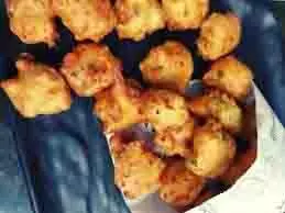 Suji Dumplings Recipe: बच्चों के लिए हेल्दी, लो कैलोरी पकौड़ी रेसिपी ट्राई करें Suji Dumplings Recipe: बच्चों के लिए हेल्दी, लो कैलोरी पकौड़ी रेसिपी ट्राई करें