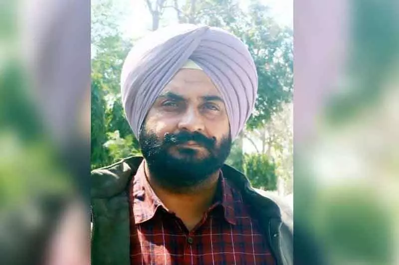बलात्कार के आरोपी पंजाब के आप MLA पठानमाजरा नाटकीय ढंग से गिरफ्तारी से बचकर फरार बलात्कार के आरोपी पंजाब के आप MLA पठानमाजरा नाटकीय ढंग से गिरफ्तारी से बचकर फरार