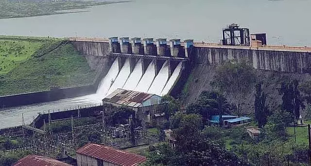पिंपरी-चिंचवाड़: जलग्रहण क्षेत्रों में बारिश कम होने से पवना और मुलशी बांधों से पानी का बहाव कम हुआ पिंपरी-चिंचवाड़: जलग्रहण क्षेत्रों में बारिश कम होने से पवना और मुलशी बांधों से पानी का बहाव कम हुआ