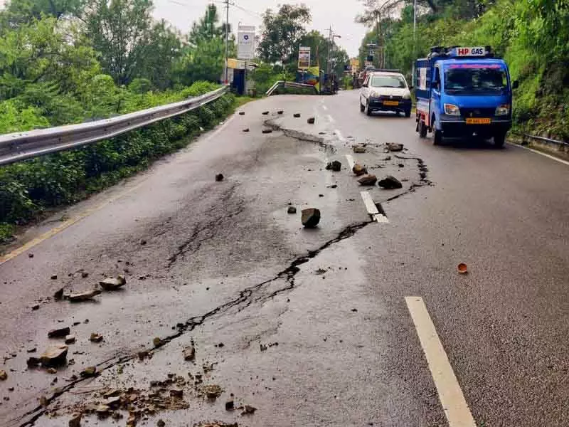 भारी बारिश से Kangra जिला प्रभावित, 212 जलापूर्ति योजनाएं क्षतिग्रस्त भारी बारिश से Kangra जिला प्रभावित, 212 जलापूर्ति योजनाएं क्षतिग्रस्त