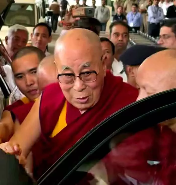 Leh-Ladakh में डेढ़ महीने बिताने के बाद दलाई लामा मैक्लोडगंज लौटे Leh-Ladakh में डेढ़ महीने बिताने के बाद दलाई लामा मैक्लोडगंज लौटे
