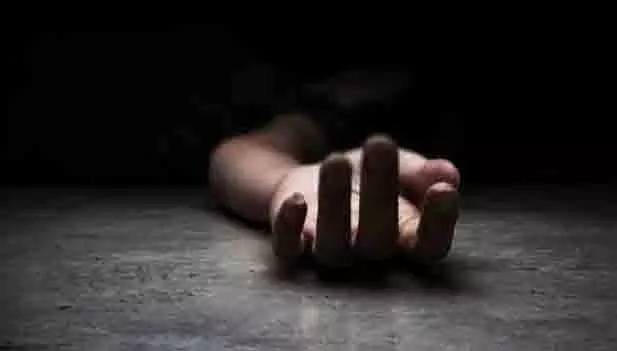 Madhya Pradesh: जबलपुर में एक मजदूर की चाकू मारकर हत्या Madhya Pradesh: जबलपुर में एक मजदूर की चाकू मारकर हत्या