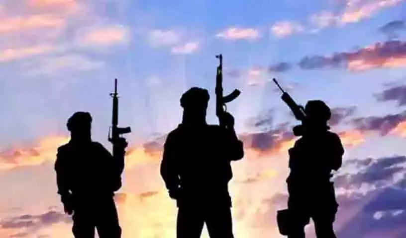 Pakistan में मुठभेड़ 5 आतंकवादी मारे गए, 6 पुलिसकर्मी घायल Pakistan में मुठभेड़ 5 आतंकवादी मारे गए, 6 पुलिसकर्मी घायल