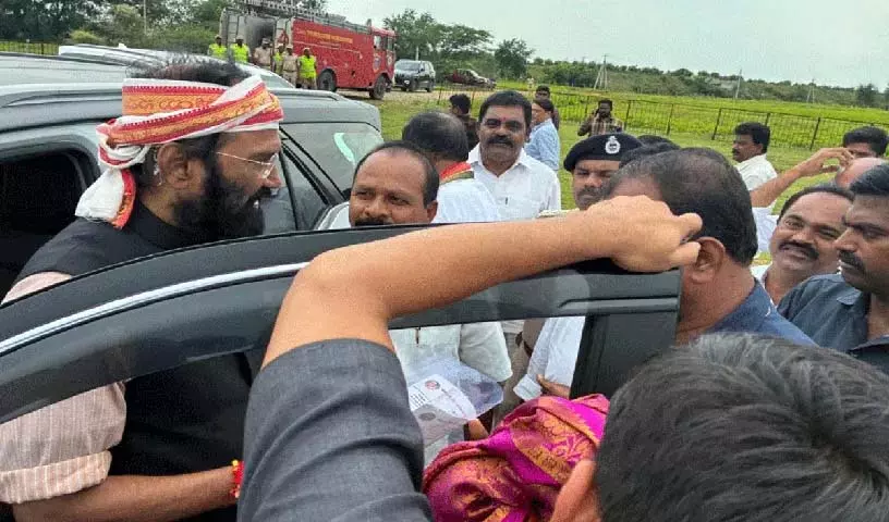 Malidasha कार्यकर्ताओं से किए गए वादों को पूरा करें Malidasha कार्यकर्ताओं से किए गए वादों को पूरा करें