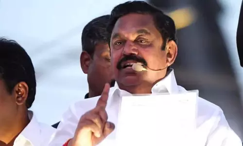 AIADMK बूथ समितियों की निगरानी के लिए जिला अधिकारी नियुक्त AIADMK बूथ समितियों की निगरानी के लिए जिला अधिकारी नियुक्त