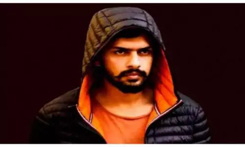पुलिस ने लॉरेंस बिश्नोई गिरोह के दो सदस्यों को किया गिरफ्तार, पांच हथियार बरामद पुलिस ने लॉरेंस बिश्नोई गिरोह के दो सदस्यों को किया गिरफ्तार, पांच हथियार बरामद