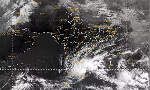 Tamil Nadu : बंगाल की खाड़ी में एक नया तूफान का प्रतीक बन गया है