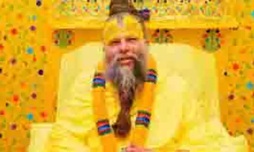 Premanand Ji Maharaj :प्रेमानंद जी महाराज से जानिए क्यों जरूरी है पिंडदान, जानें इसका महत्व Premanand Ji Maharaj :प्रेमानंद जी महाराज से जानिए क्यों जरूरी है पिंडदान, जानें इसका महत्व