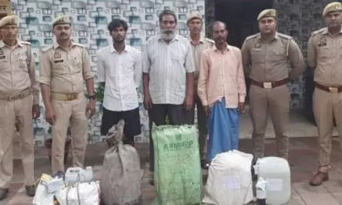 Bareilly: कच्ची शराब बनाने वालों पर पुलिस ने की कार्रवाई