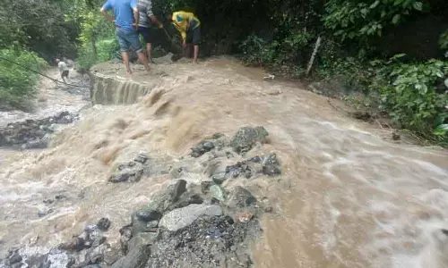 Shimla में गंदगी बढ़ने से पेयजल संकट गहराया, शहर संकट के कगार पर Shimla में गंदगी बढ़ने से पेयजल संकट गहराया, शहर संकट के कगार पर