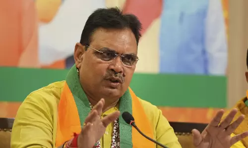 Jaipur: मुख्यमंत्री शर्मा ने हरियाणा और पंजाब के मुख्यमंत्रियों से दूरभाष पर की बात Jaipur: मुख्यमंत्री शर्मा ने हरियाणा और पंजाब के मुख्यमंत्रियों से दूरभाष पर की बात