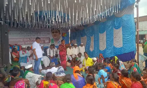 Gadag : किसानों ने इच्छामृत्यु के लिए याचिका दायर करने का फैसला किया Gadag : किसानों ने इच्छामृत्यु के लिए याचिका दायर करने का फैसला किया