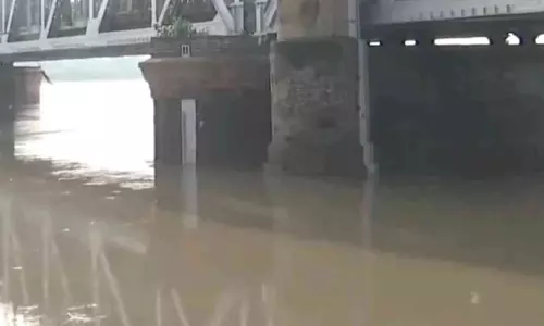 Dehradun: नदियों में बढ़ा जलस्तर, खतरा मंडराया