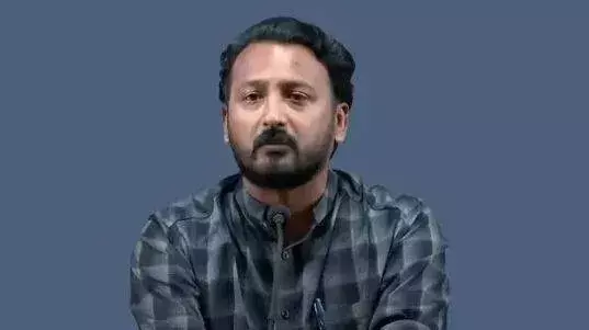 Kerala: तीन मीडिया पत्रकारों के बयान एकत्र किए गए; राहुल मामले की जाँच जारी Kerala: तीन मीडिया पत्रकारों के बयान एकत्र किए गए; राहुल मामले की जाँच जारी