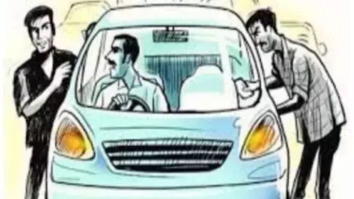 Delhi NCR: बवाना में बदमाशों ने कैब ड्राइवर को लूटा Delhi NCR: बवाना में बदमाशों ने कैब ड्राइवर को लूटा