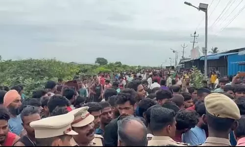 उत्तरी राज्य के श्रमिकों के विरोध प्रदर्शन के दौरान पथराव: 10 से अधिक पुलिसकर्मी घायल
