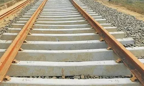 3 सालों से लापता युवक मृत हालत में मिला, रेलवे ट्रैक पर पड़ी थी लाश 3 सालों से लापता युवक मृत हालत में मिला, रेलवे ट्रैक पर पड़ी थी लाश