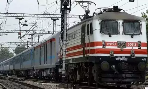 Kerala : ओणम स्पेशल ट्रेन नीलेश्वरम में नहीं रुकेगी