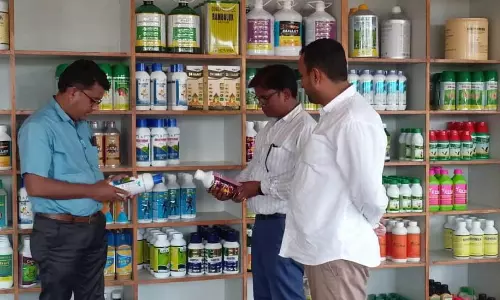 5 उर्वरक विक्रेताओं को कारण बताओ नोटिस जारी 5 उर्वरक विक्रेताओं को कारण बताओ नोटिस जारी