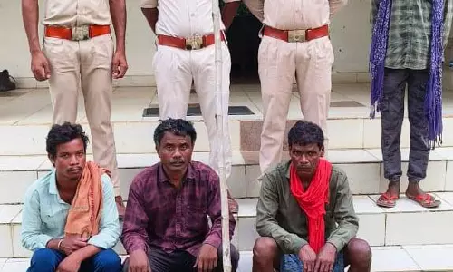 वन विभाग की बड़ी कार्रवाई, शिकार के पूर्व तीन शिकारी गिरफ्तार