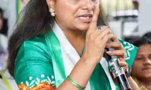पार्टी विरोधी गतिविधियों पर कविता BRS से निलंबित पार्टी विरोधी गतिविधियों पर कविता BRS से निलंबित