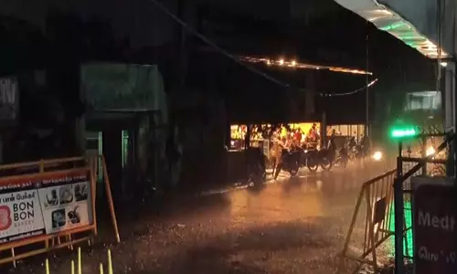 Tamil Nadu में हल्की से मध्यम वर्षा देखी गई, नमक्कल में 48.5 मिमी रिकॉर्ड किया गया Tamil Nadu में हल्की से मध्यम वर्षा देखी गई, नमक्कल में 48.5 मिमी रिकॉर्ड किया गया