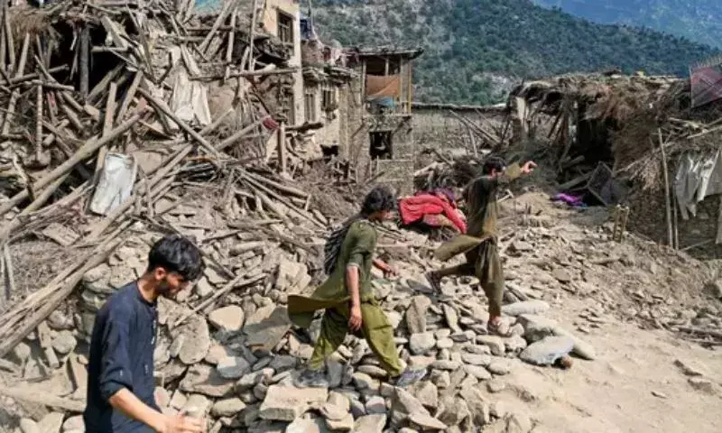 पूर्वी अफ़ग़ानिस्तान में भूकंप से मरने वालों की संख्या 1,400 से ऊपर पहुंची पूर्वी अफ़ग़ानिस्तान में भूकंप से मरने वालों की संख्या 1,400 से ऊपर पहुंची