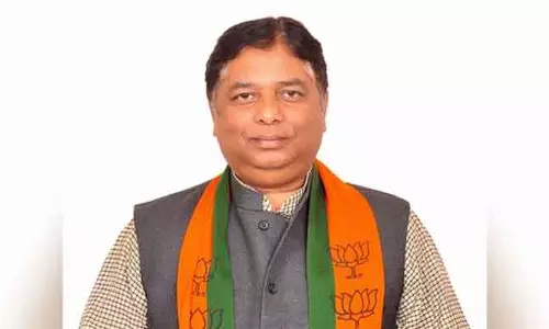 सत ने BJP प्रतिनिधिमंडल को गृह मंत्री से मिलाया, विशेष पैकेज की मांग की सत ने BJP प्रतिनिधिमंडल को गृह मंत्री से मिलाया, विशेष पैकेज की मांग की