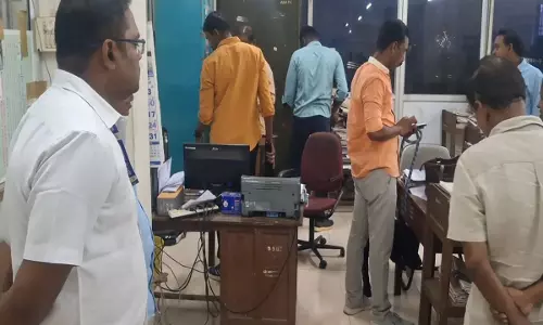 Tamil Nadu: त्रिची कलेक्टर कार्यालय को बम धमकी ईमेल, जांच में निकला फर्जी