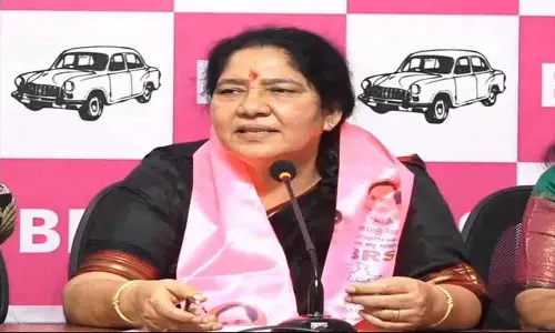 KCR ने भाई-भतीजावाद की बजाय पार्टी में विश्वास रखने वाले करोड़ों कार्यकर्ताओं को प्राथमिकता: सत्यवती राठौड़