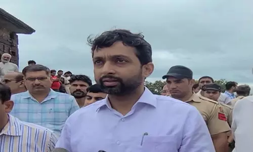 यमुना नदी में तेज धारा से लकड़ी निकालने गया युवक लापता, जारी की चेतावनी