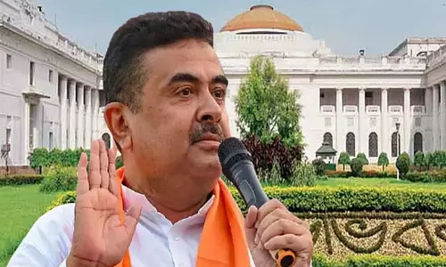 विधानसभा में भारी हंगामा, विपक्षी नेता फिर निलंबित