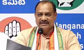 पूरे KCR परिवार ने जनता का पैसा लूटा: के कविता के निलंबन के बाद TPCC प्रमुख गौड़