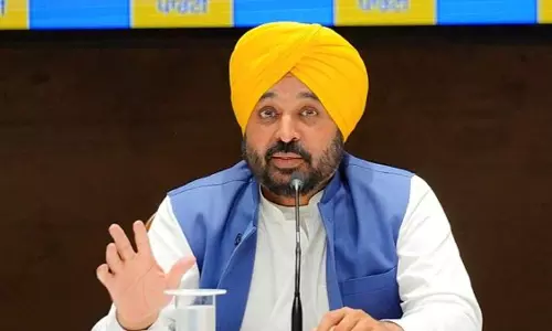हालात 1988 की बाढ़ से भी ज्यादा गंभीर, उम्मीद है पूरा देश Punjab के साथ खड़ा होगा: भगवंत मान हालात 1988 की बाढ़ से भी ज्यादा गंभीर, उम्मीद है पूरा देश Punjab के साथ खड़ा होगा: भगवंत मान