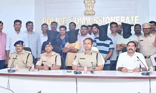 वारंगल में 750 किलो गांजा बरामद, चार तस्कर गिरफ्तार