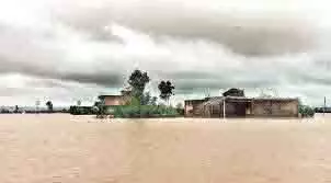 Punjab: भाखड़ा बांध के द्वार 7 फीट तक खोले गए Punjab: भाखड़ा बांध के द्वार 7 फीट तक खोले गए