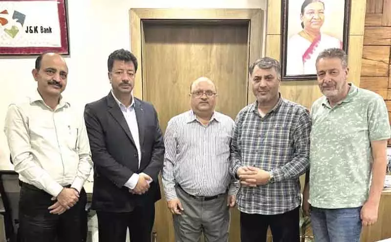पर्यटन बचाने को केसीसीआई ने ओटीएस और पुनरुद्धार पैकेज की मांग की पर्यटन बचाने को केसीसीआई ने ओटीएस और पुनरुद्धार पैकेज की मांग की