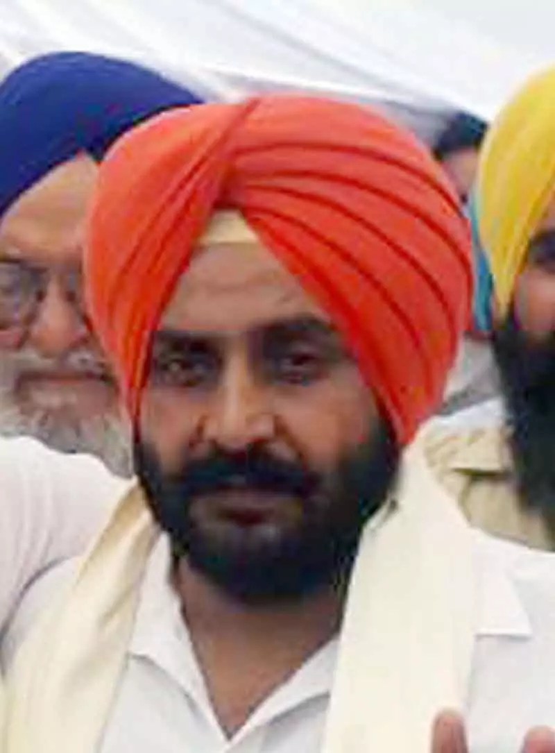 बलात्कार के आरोपी आप MLA पठानमाजरा करनाल में पंजाब पुलिस की गिरफ्तारी से बच निकले बलात्कार के आरोपी आप MLA पठानमाजरा करनाल में पंजाब पुलिस की गिरफ्तारी से बच निकले