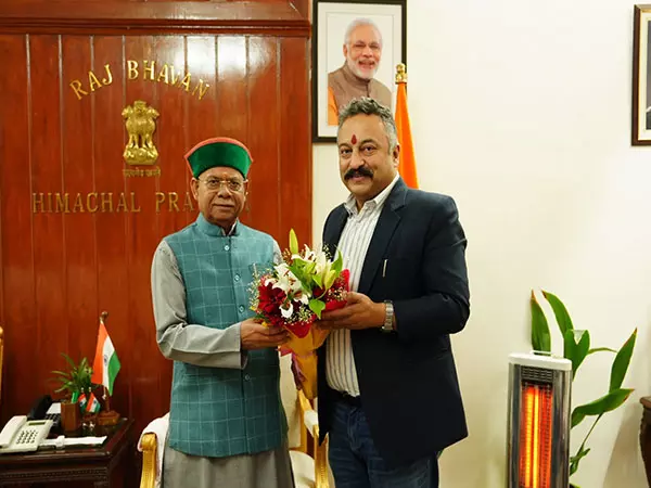 हिमाचल के शिक्षा मंत्री ने राज्यपाल को शिक्षक दिवस समारोह के लिए किया आमंत्रित हिमाचल के शिक्षा मंत्री ने राज्यपाल को शिक्षक दिवस समारोह के लिए किया आमंत्रित
