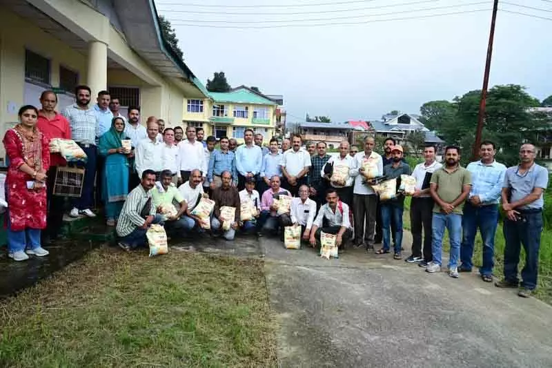 कृषि विश्वविद्यालय, Palampur में प्राकृतिक खेती पर कार्यशाला आयोजित कृषि विश्वविद्यालय, Palampur में प्राकृतिक खेती पर कार्यशाला आयोजित