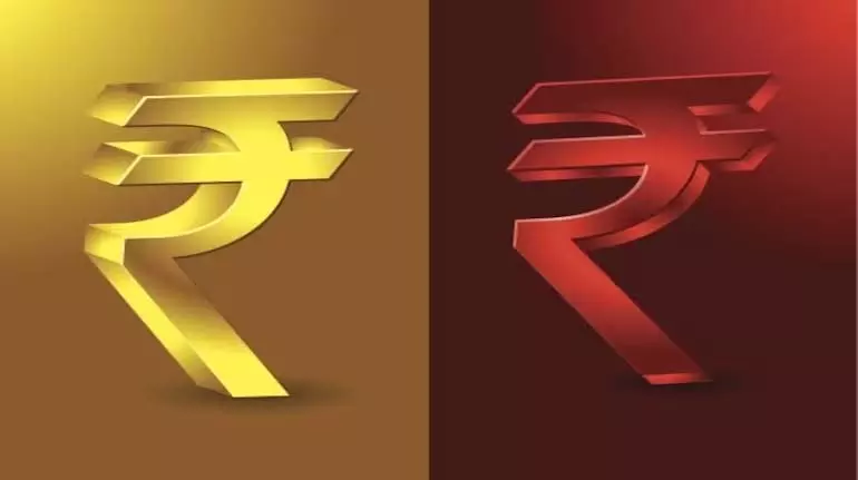 आर्थिक दबाव के बीच भारतीय रुपया यूरो, पाउंड और येन के मुकाबले संघर्ष कर रहा आर्थिक दबाव के बीच भारतीय रुपया यूरो, पाउंड और येन के मुकाबले संघर्ष कर रहा